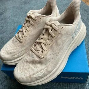 HOKA Free People Hoka One Clifton 9